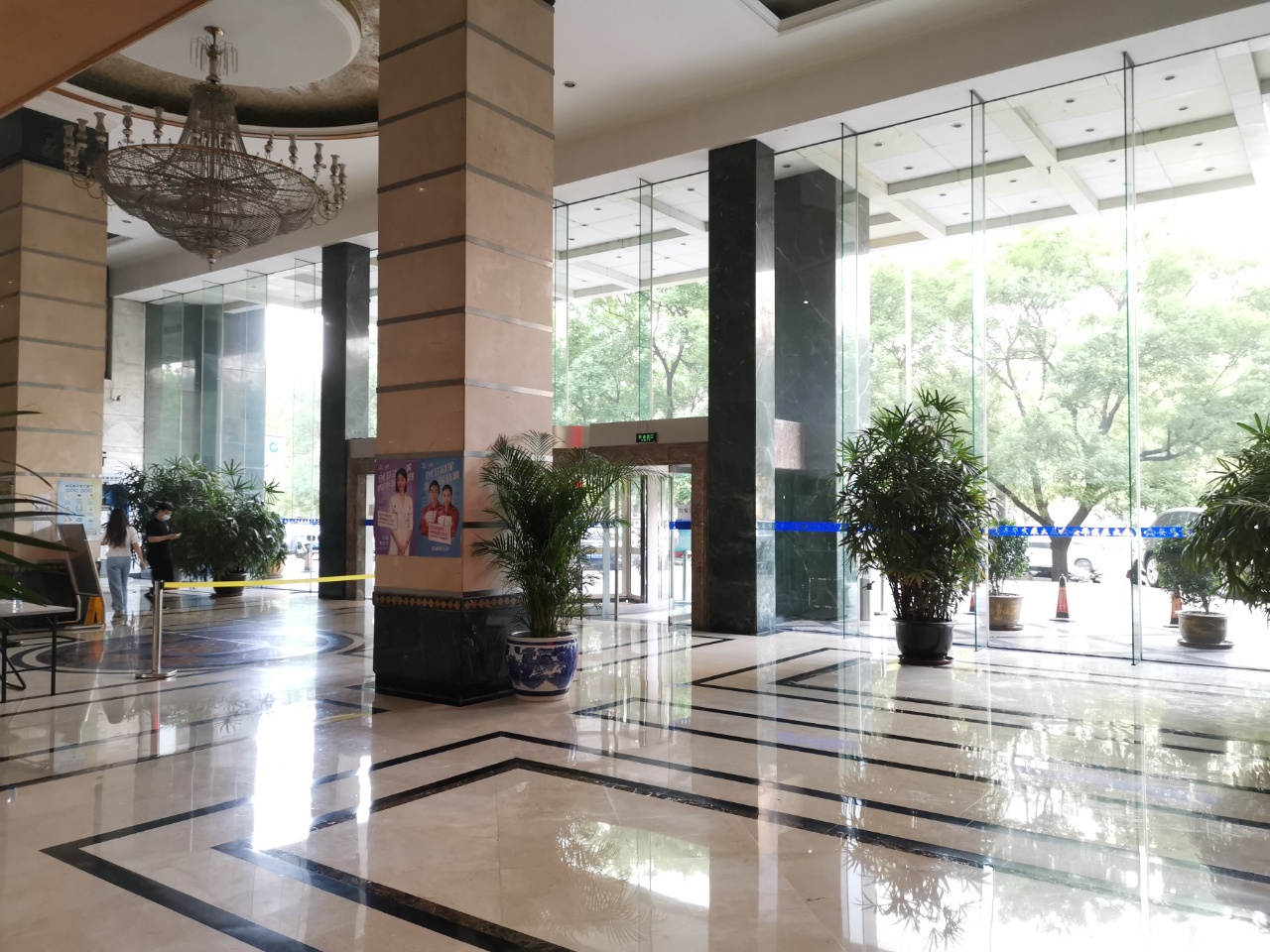 安华发展大厦大堂